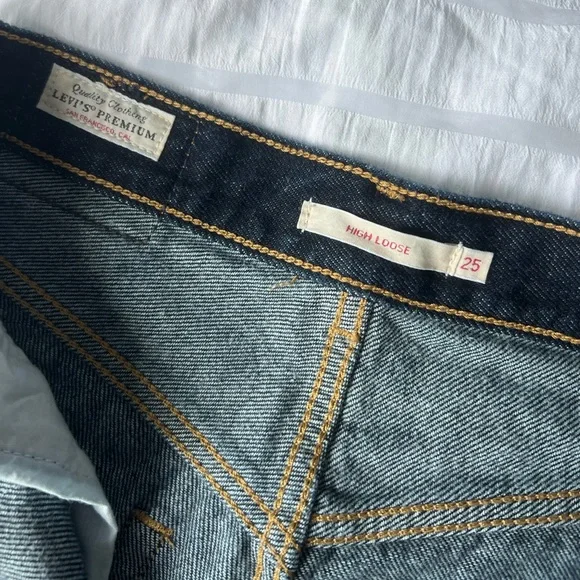 Levi’s High Loose Ribcage dark wash bootcut jeans W25 L31 - Picture 3 of 12